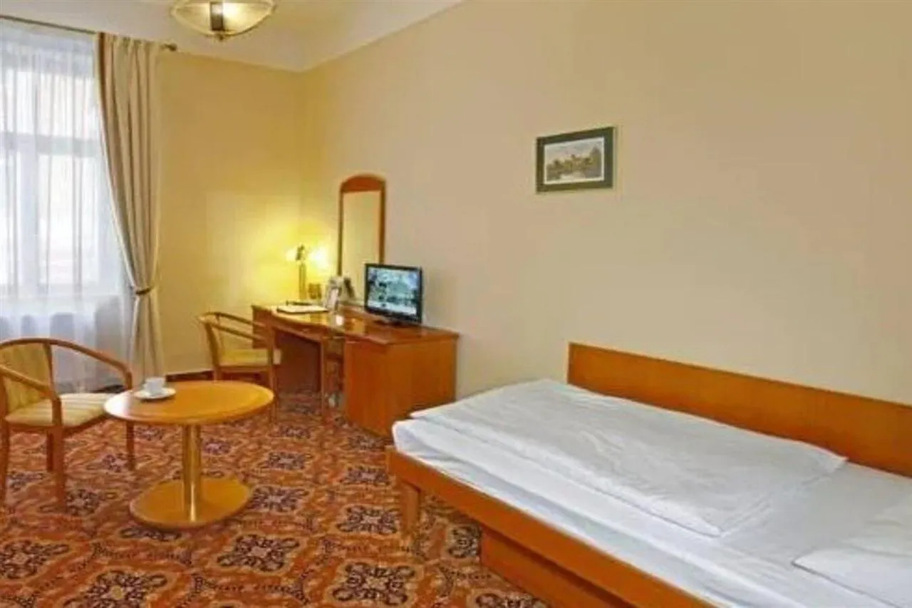 Hotel Ensana Hvězda - Imperiál - Neapol Mariánské Lázně