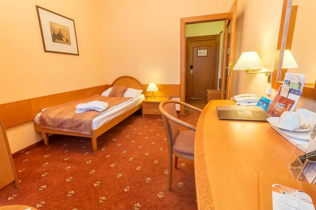 Hotel Ensana Hvězda - Imperiál - Neapol Mariánské Lázně