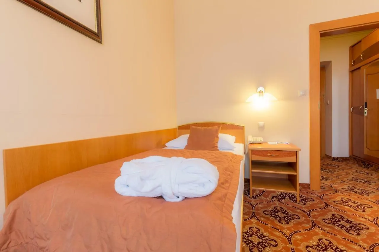 ****  Hotel Ensana Hvezda - Imperial - Neapol Mariánské Lázně Tschechische Republik