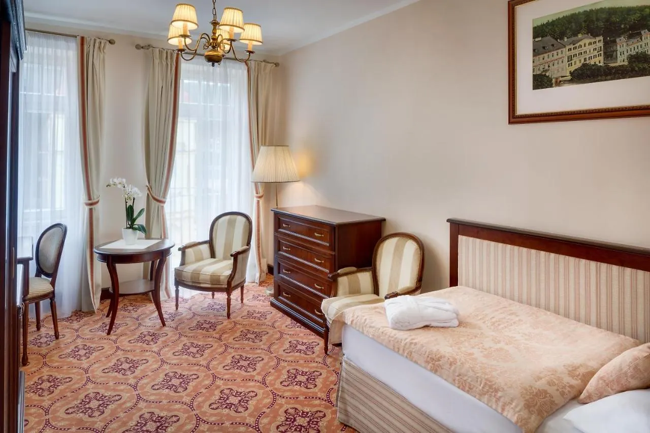 Hotel Ensana Hvězda - Imperiál - Neapol Mariánské Lázně